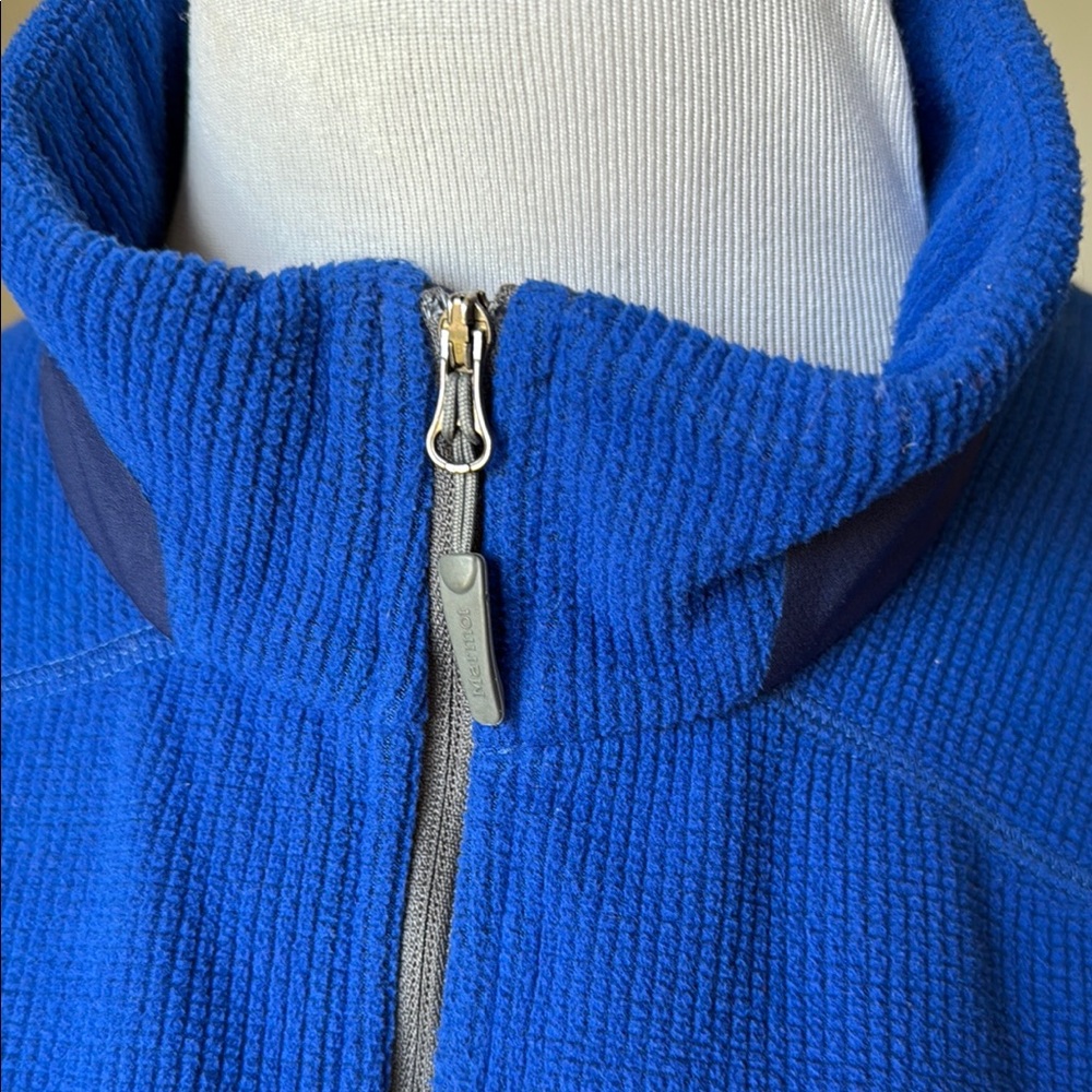 Marmot Blue Performance Jacket For Ultimate Outdo… - image 3